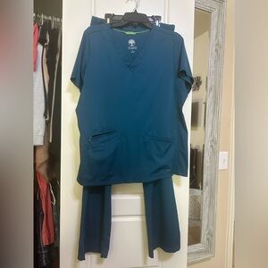 HH works Caribbean blue scrub set size Large
